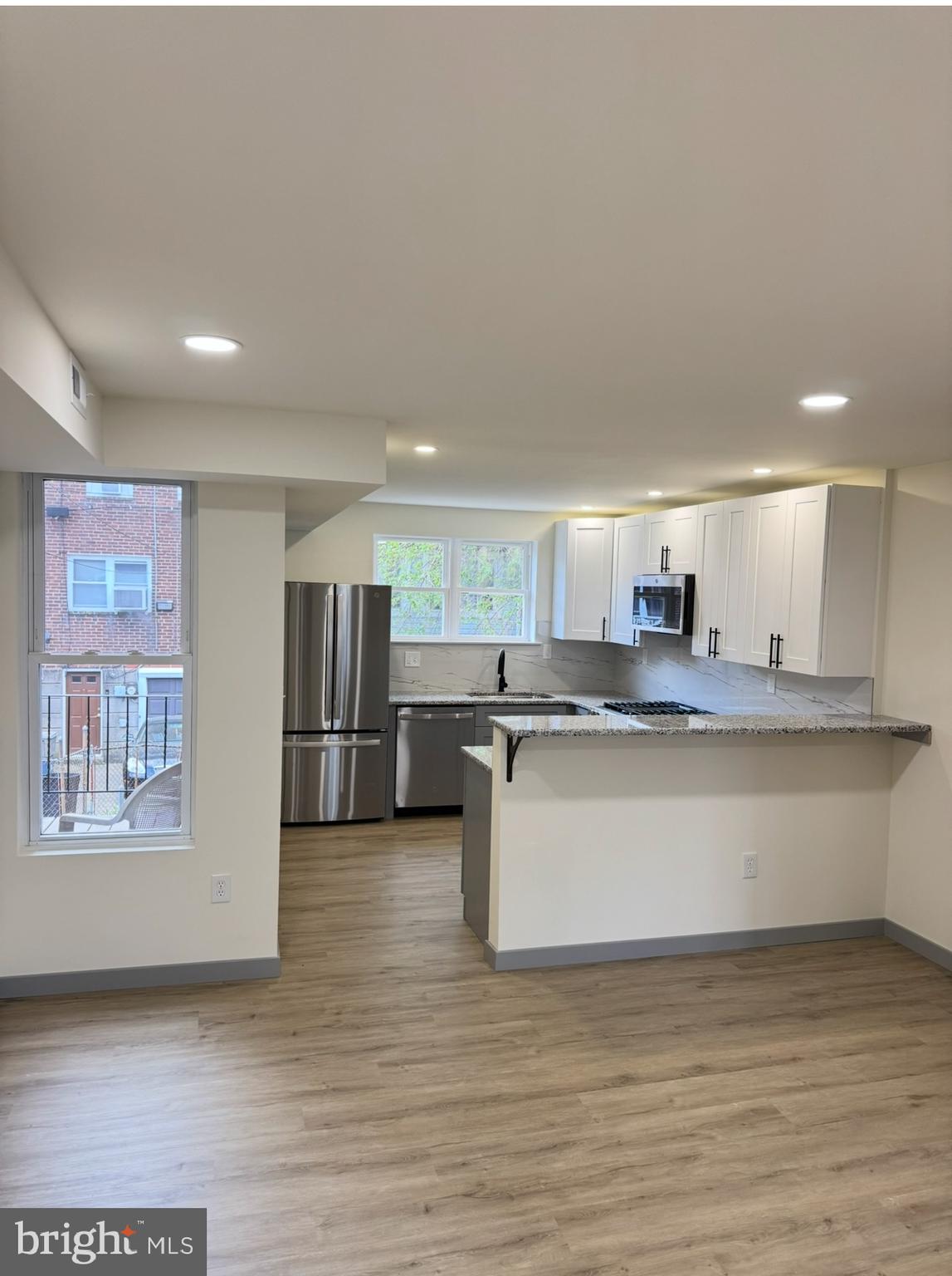 7816 Temple Road Philadelphia, PA 19150 - Photo 2 of 24