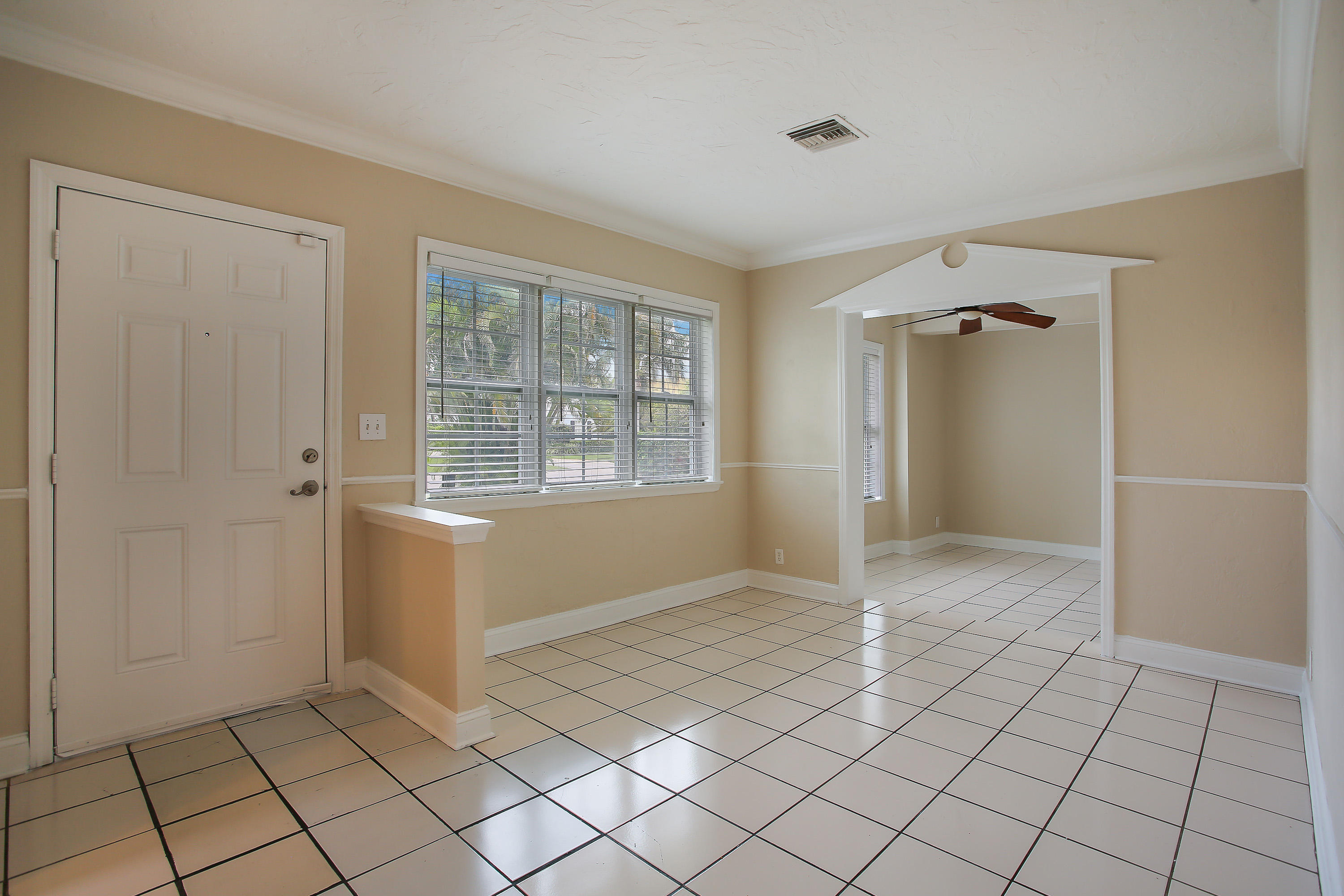 263 Northeast 12th Street Delray Beach, FL 33444 - Photo 4 of 12 zignavisual_zt0a0787