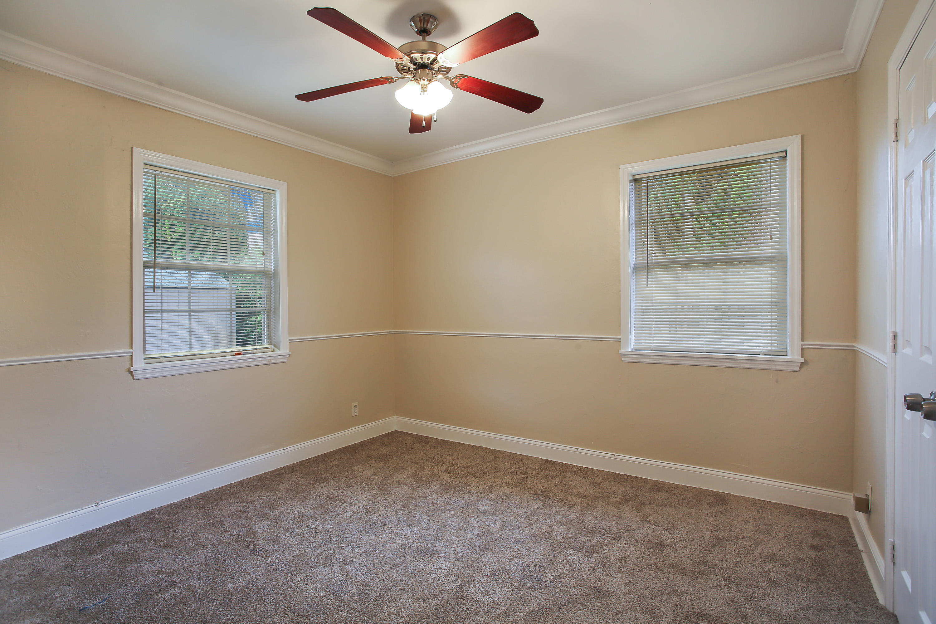 263 Northeast 12th Street Delray Beach, FL 33444 - Photo 5 of 12 zignavisual_zt0a0790