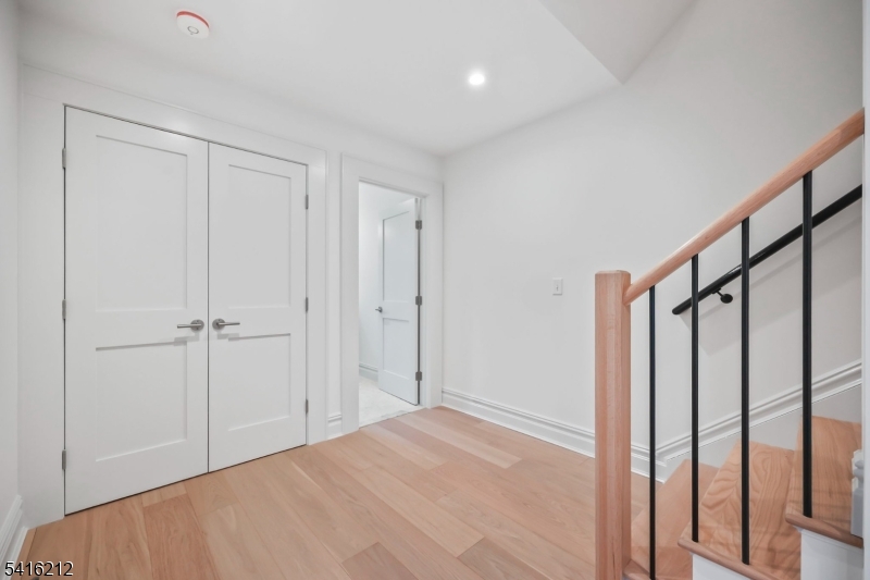 1209 Littleton Road, Unit E Morris Plains, NJ 07950 - Photo 13 of 27 a view of an empty room