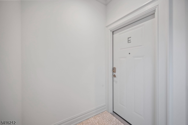 1209 Littleton Road, Unit E Morris Plains, NJ 07950 - Photo 15 of 27 a view of small space