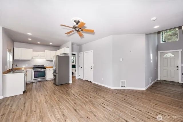 $2,500 | 6585 Northeast Prospect Street, Suquamish, WA 98392