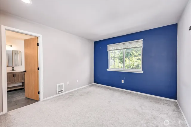 $2,500 | 6585 Northeast Prospect Street, Suquamish, WA 98392