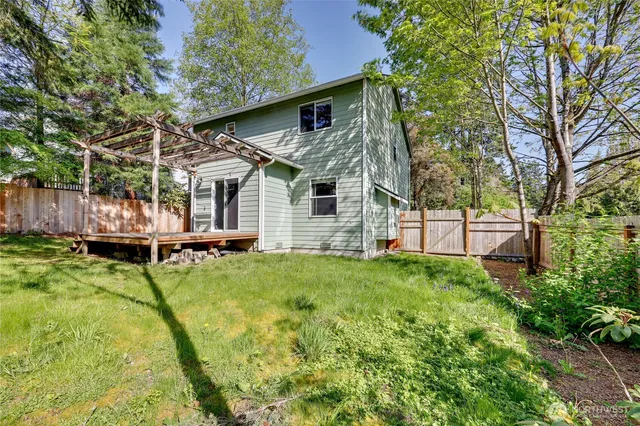 $2,500 | 6585 Northeast Prospect Street, Suquamish, WA 98392