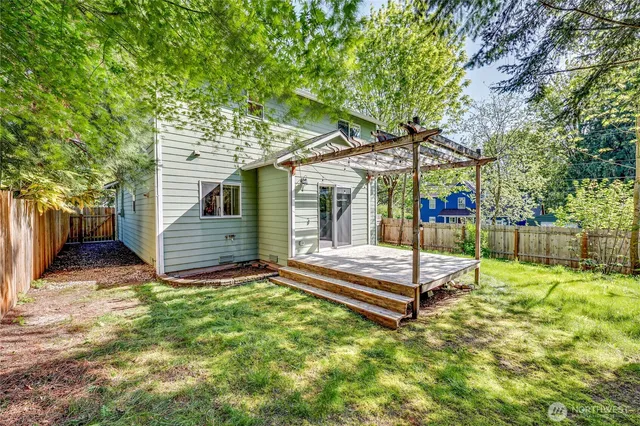 $2,500 | 6585 Northeast Prospect Street, Suquamish, WA 98392