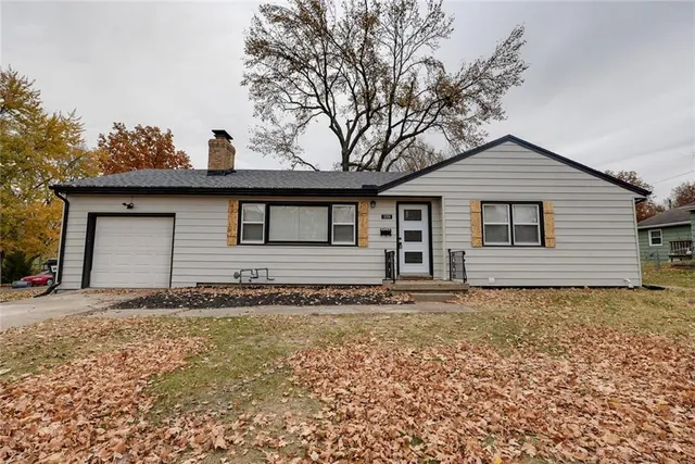 $239,900 | 3701 South Scott Avenue, Independence, MO 64052