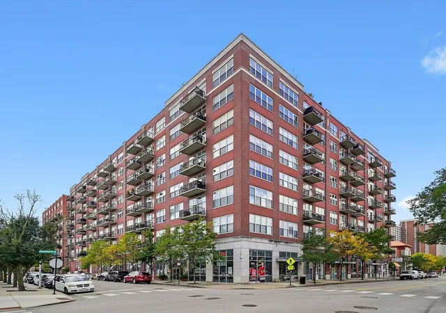 $5,500 | 6 South Laflin Street, Unit 910, Chicago, IL 60607
