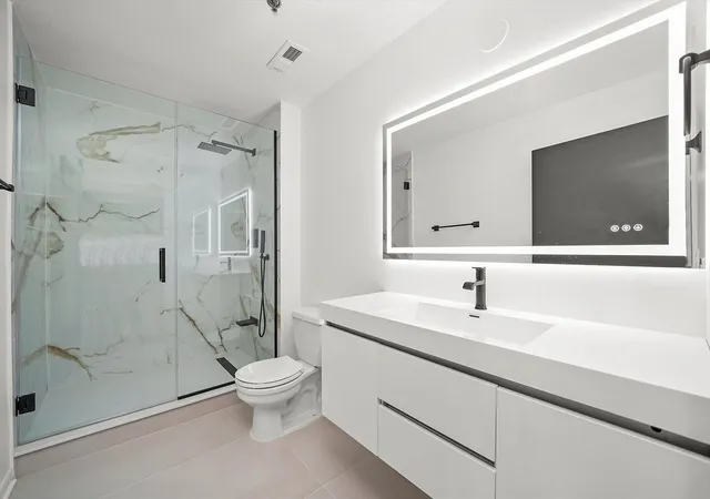 $5,500 | 6 South Laflin Street, Unit 910, Chicago, IL 60607