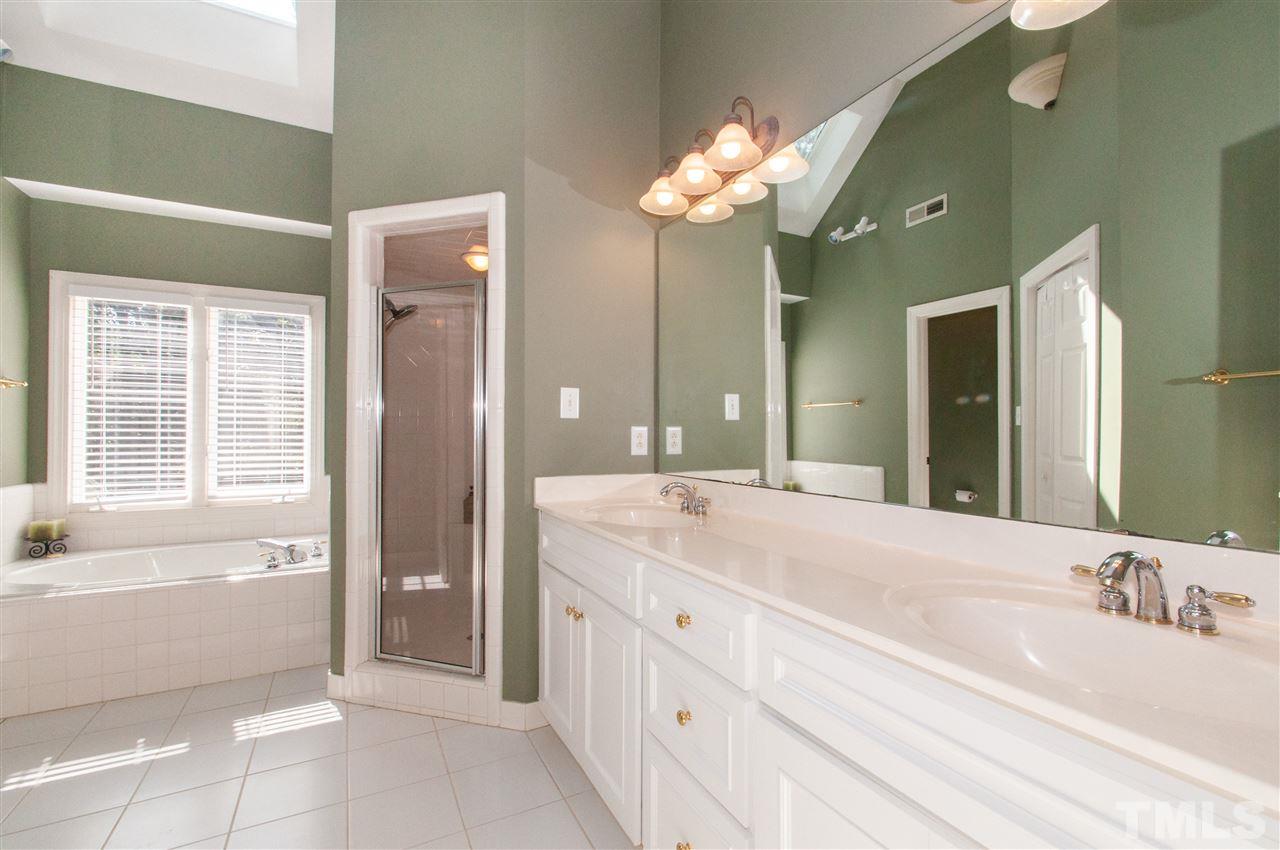 5521 Breamore Circle Raleigh, NC 27615 - Photo 14 of 30