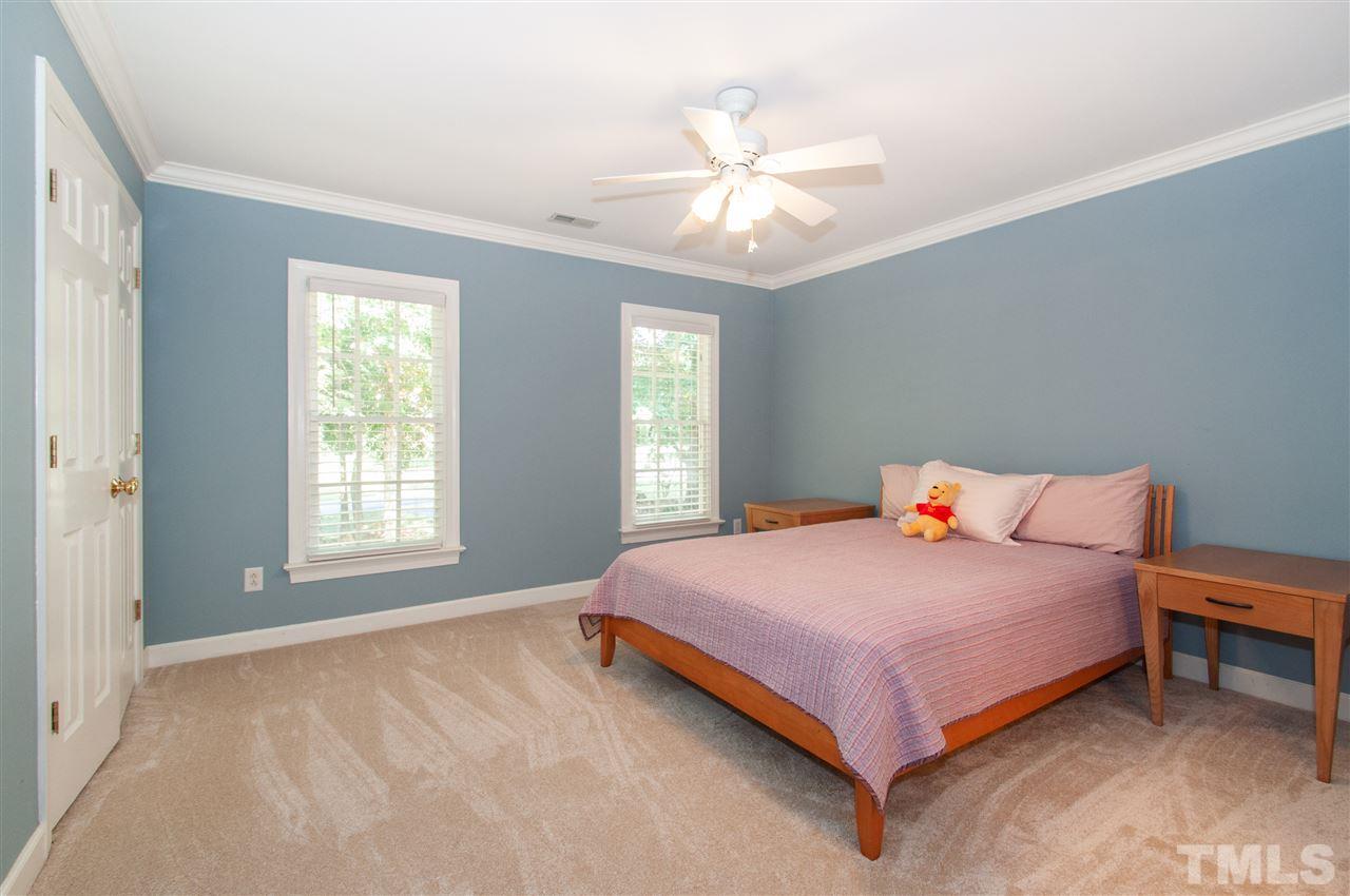 5521 Breamore Circle Raleigh, NC 27615 - Photo 16 of 30