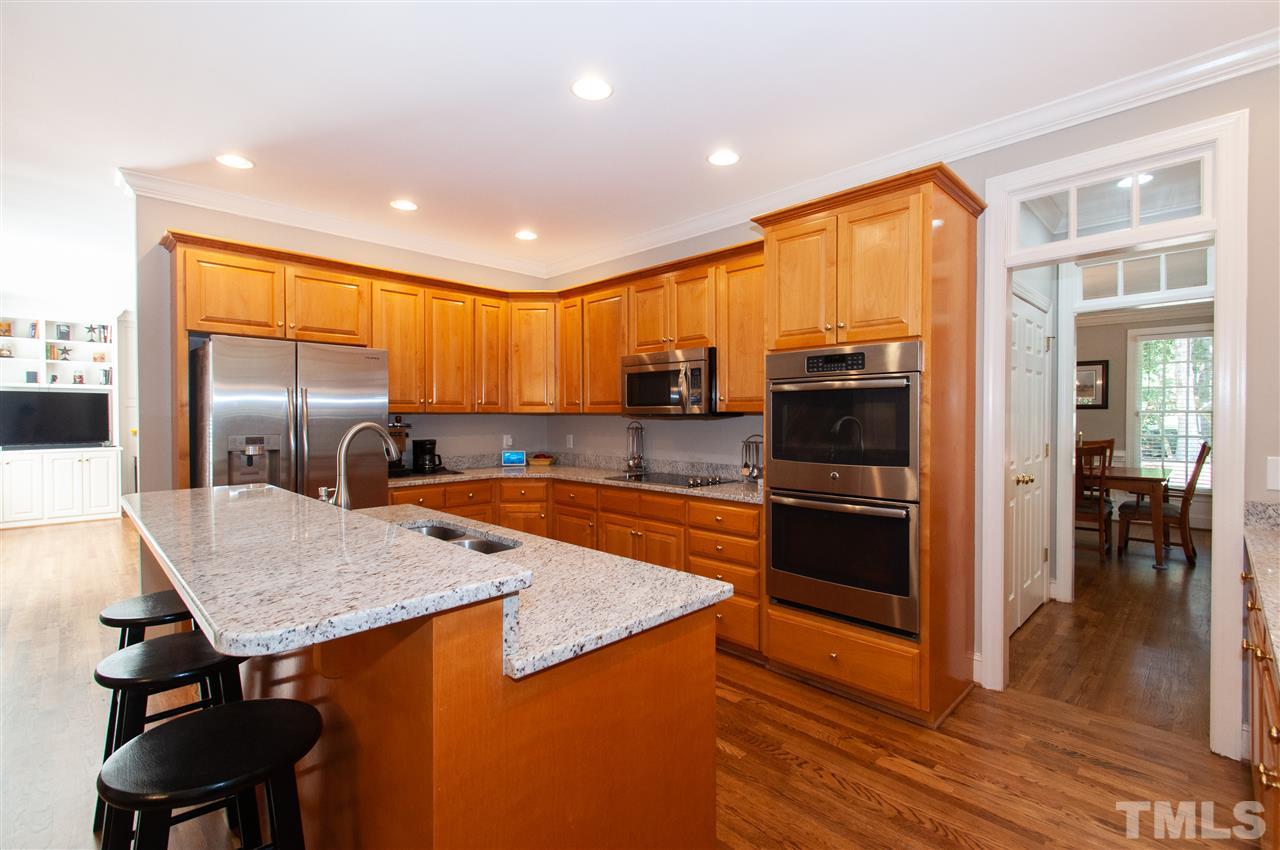 5521 Breamore Circle Raleigh, NC 27615 - Photo 8 of 30