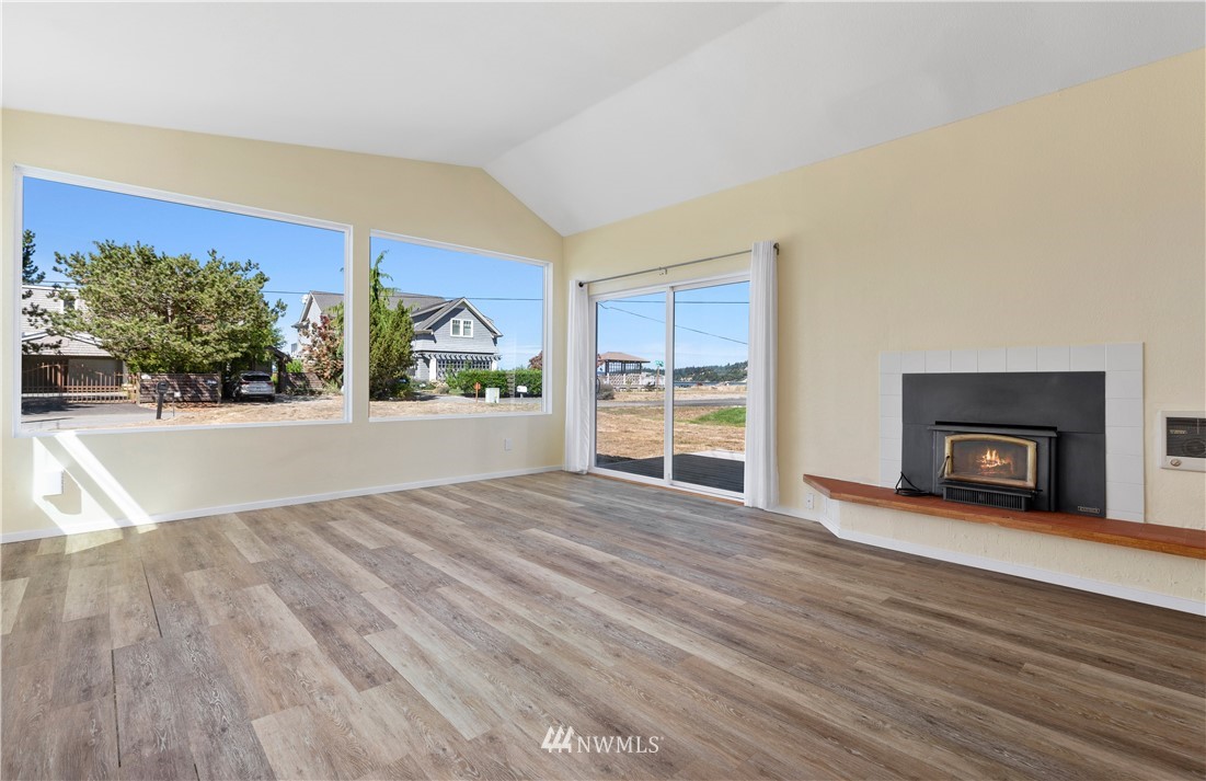 7447 Maxwelton Road Clinton, WA 98236 - Photo 22 of 40 Gallery Image 22