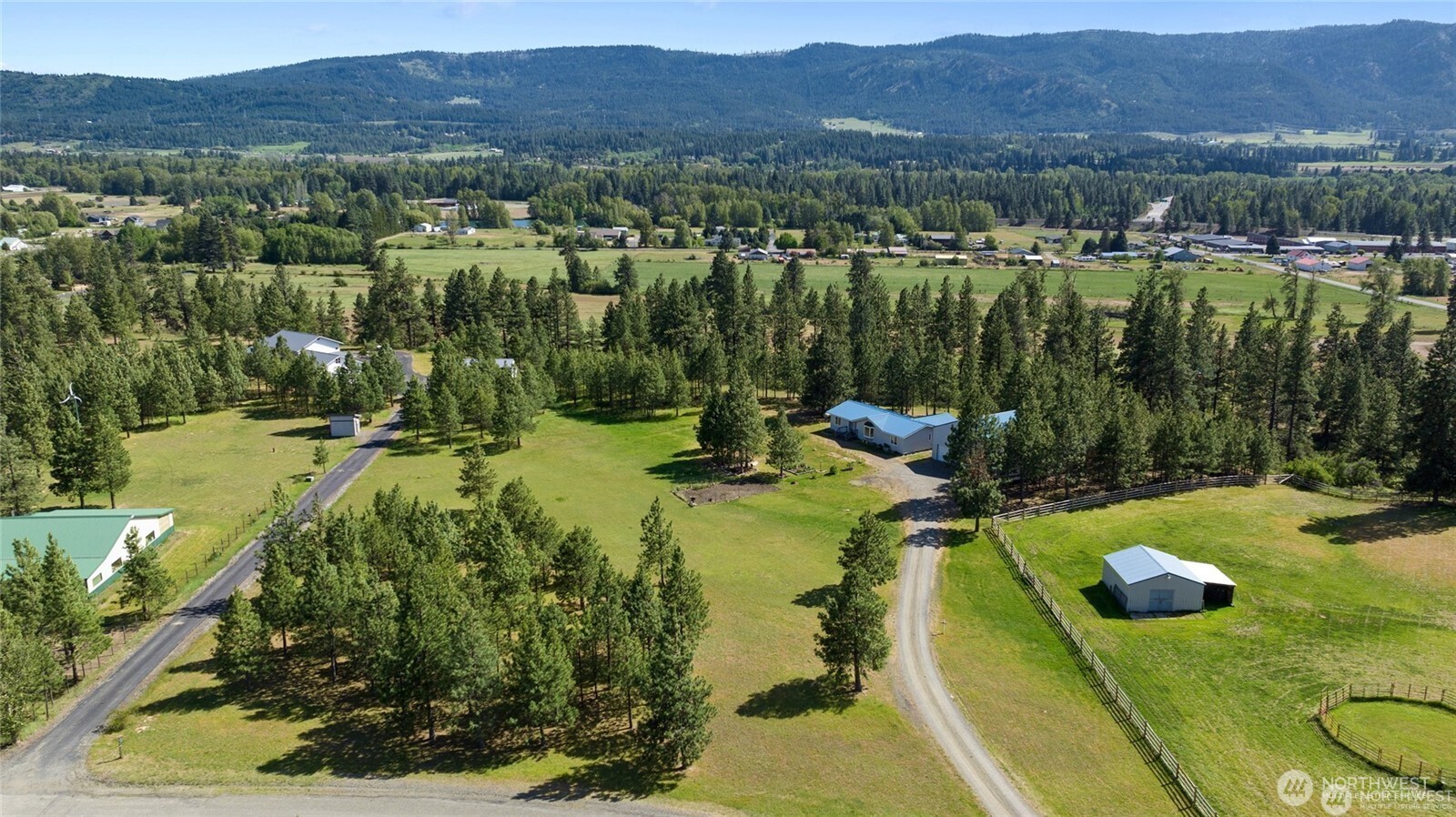 250 Danko Road Cle Elum, WA 98922 - Photo 9 of 38 a view of a lake with a mountain