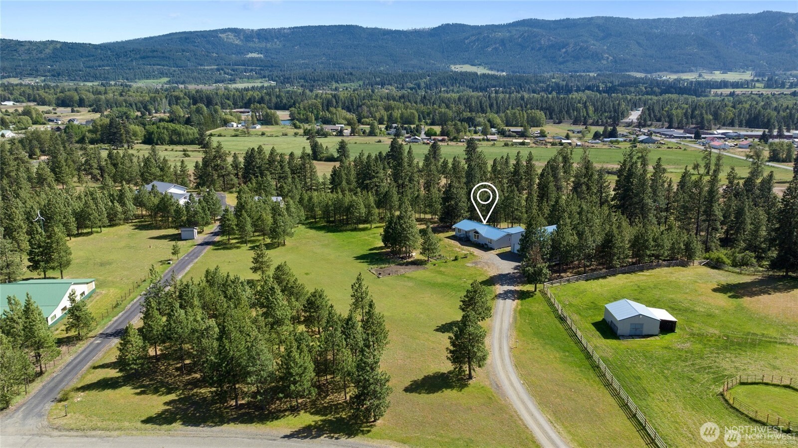 250 Danko Road Cle Elum, WA 98922 - Photo 10 of 38 a view of a lake with a mountain