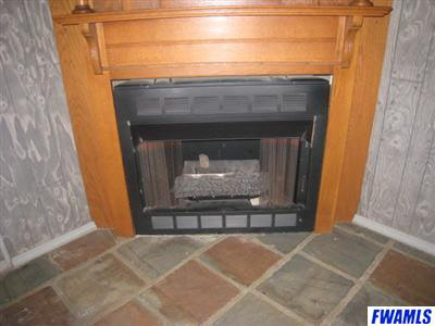 1560 N Highway Decatur, IN 46733 - Photo 6 of 11