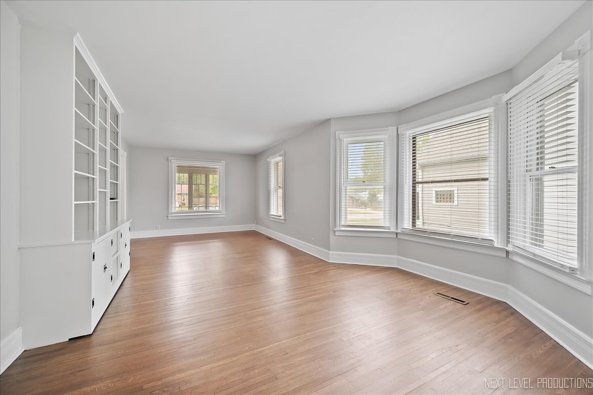 524 Walnut Street Batavia, IL 60510 - Photo 8 of 28 Gallery Image 8