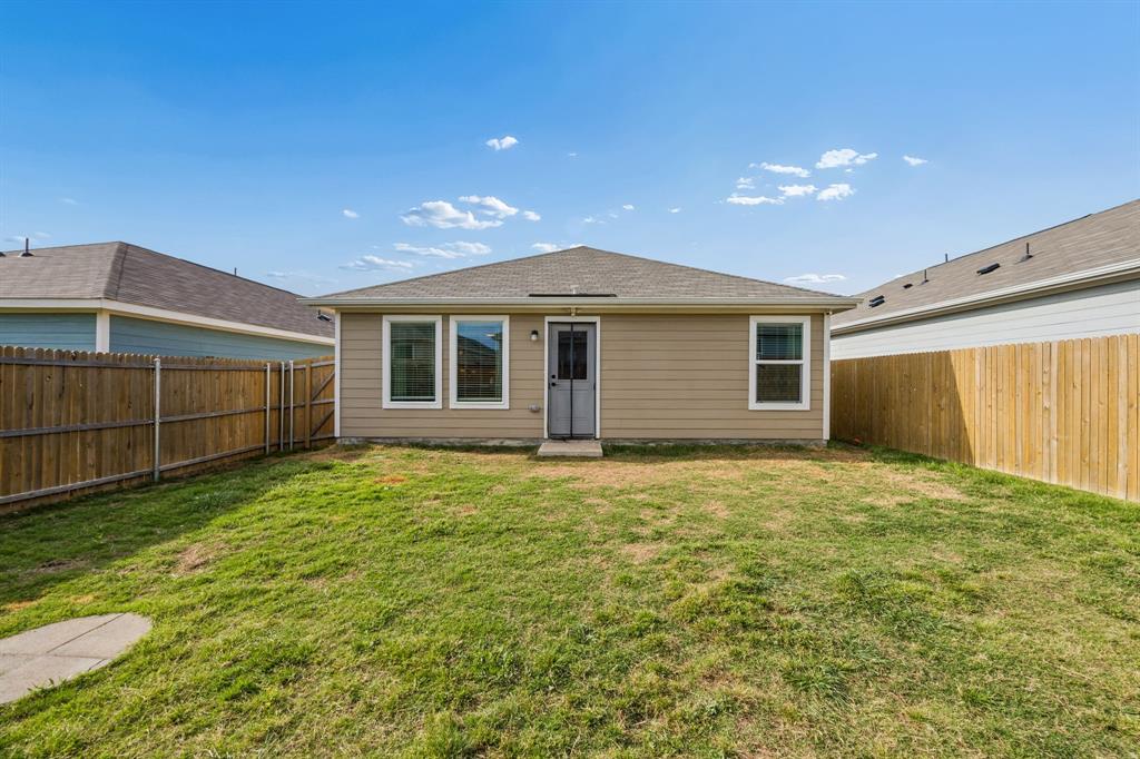 1025 Mountain Laurel Road Princeton, TX 75407 - Photo 23 of 30