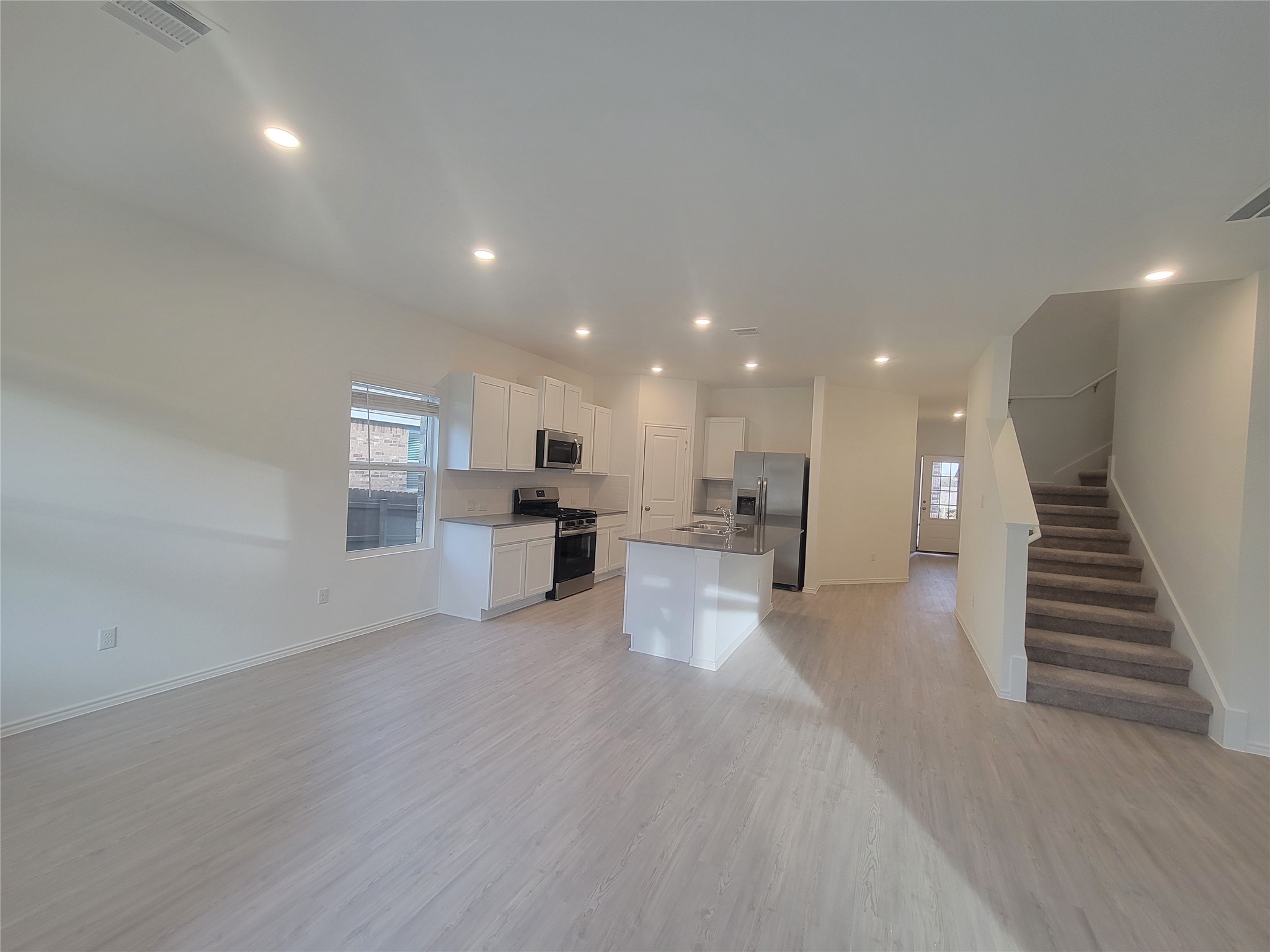 2013 Four Waters Loop Georgetown, TX 78628 - Photo 15 of 40