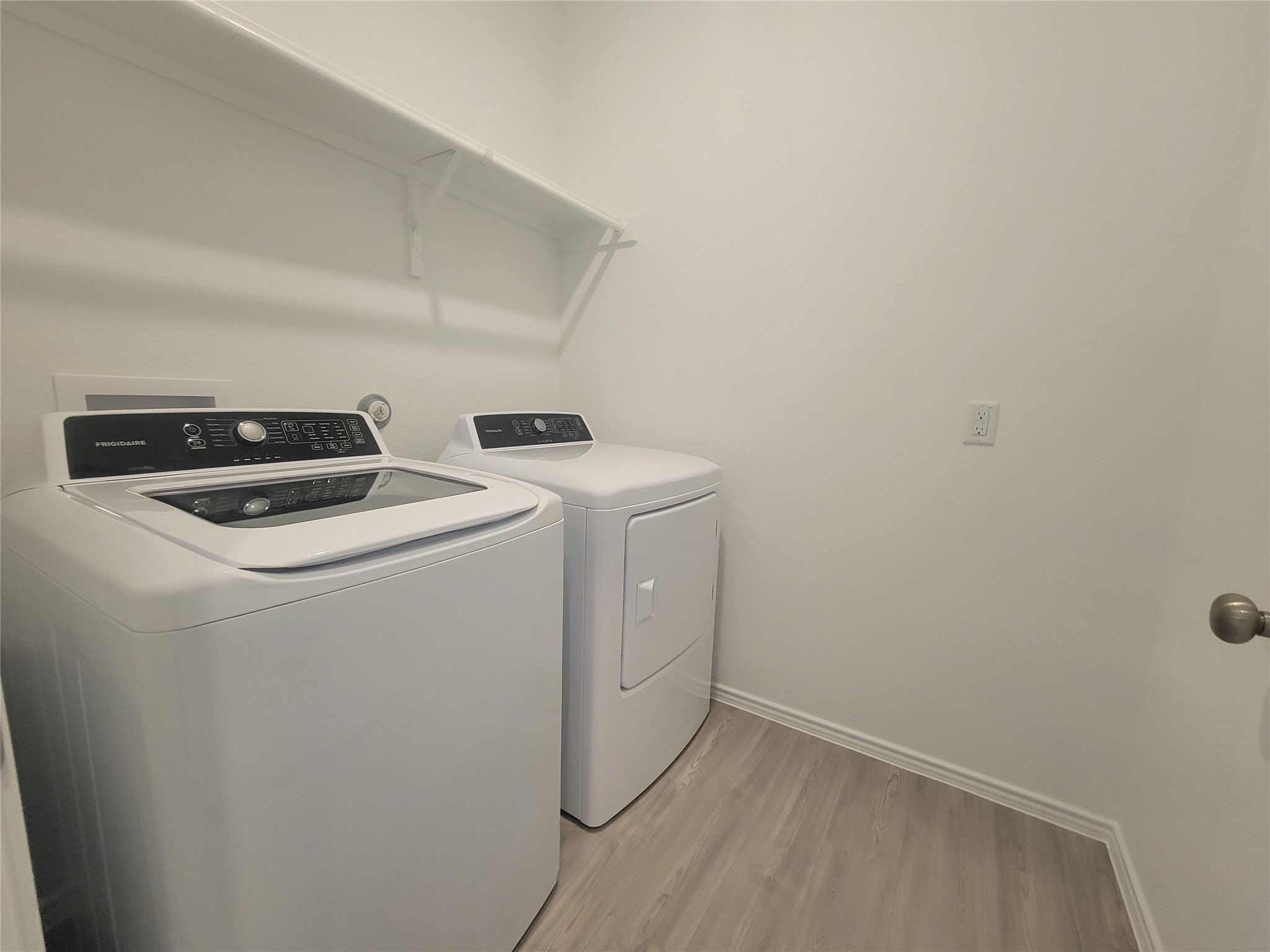 2013 Four Waters Loop Georgetown, TX 78628 - Photo 18 of 40