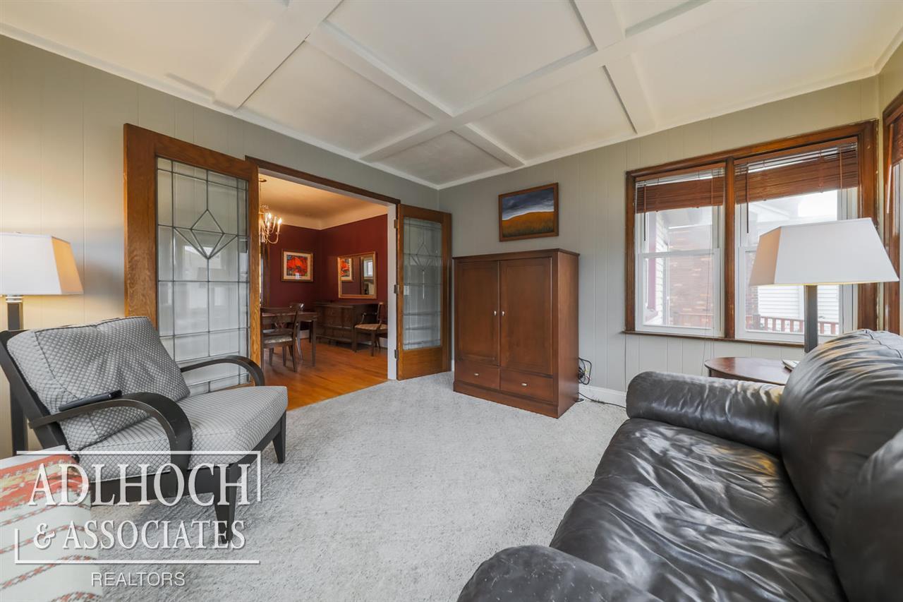 1375 Nottingham Road Grosse Pointe Park, MI 48230 - Photo 8 of 17