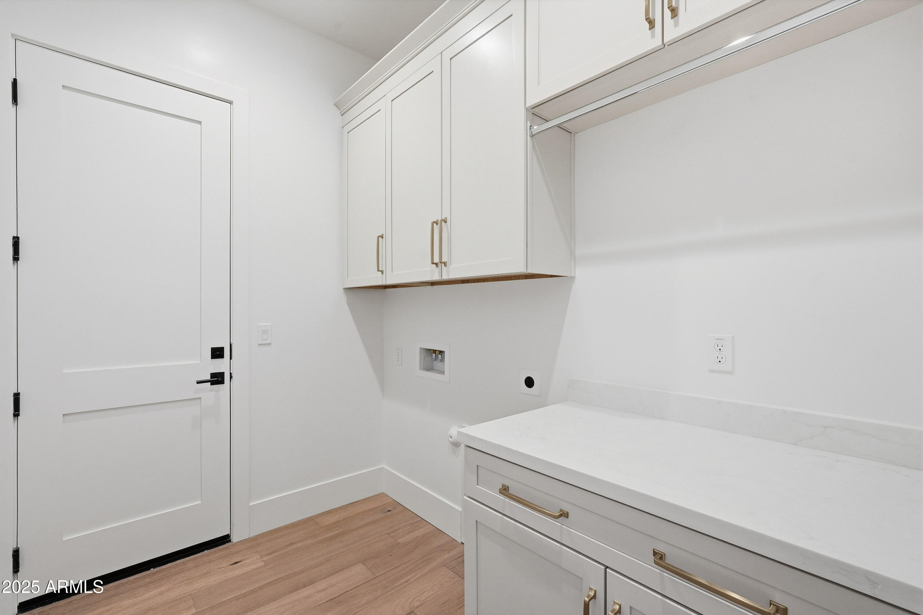 3326 South Stuart Court Gilbert, AZ 85297 - Photo 46 of 88 ListerPros-41