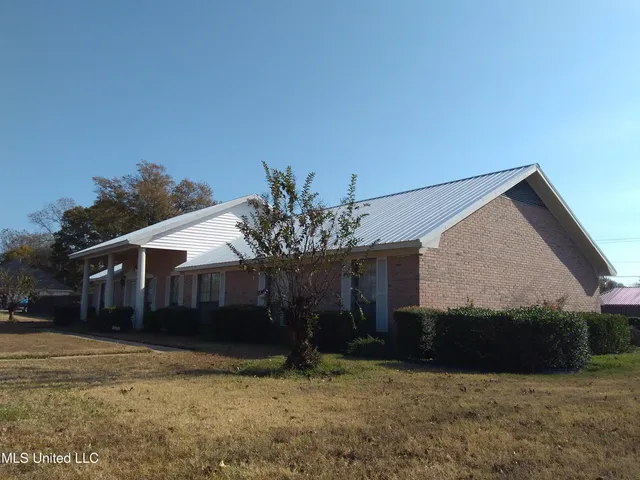 $199,500 | 200 Flemming Lane, Indianola, MS 38751