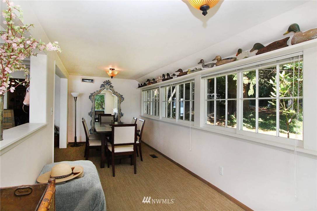 11635 Southwest Shawnee Road Vashon, WA 98070 - Photo 12 of 23