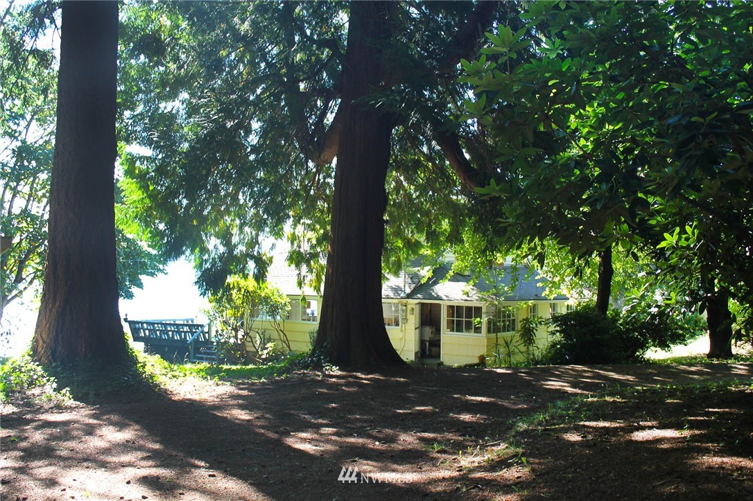 11635 Southwest Shawnee Road Vashon, WA 98070 - Photo 20 of 23