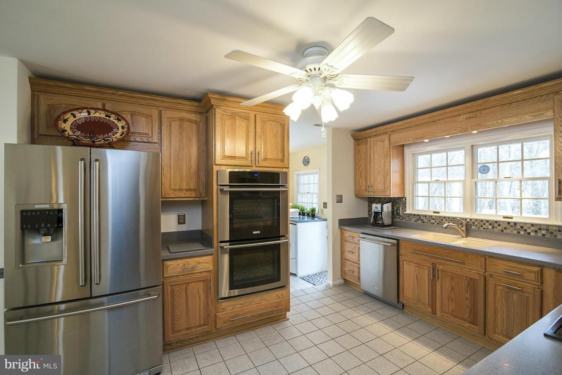 1730 Gablehammer Road Westminster, MD 21157 - Photo 11 of 30 Kitchen