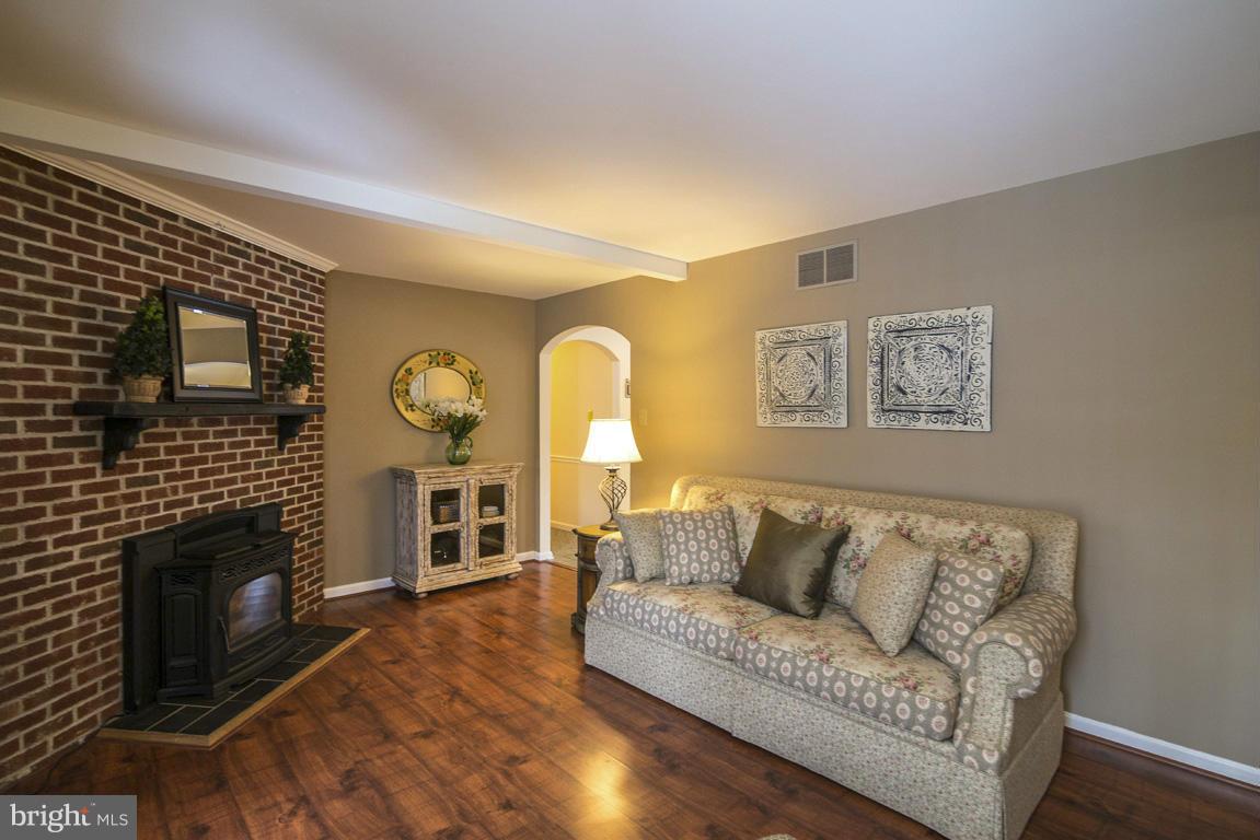 1730 Gablehammer Road Westminster, MD 21157 - Photo 15 of 30 Family Room