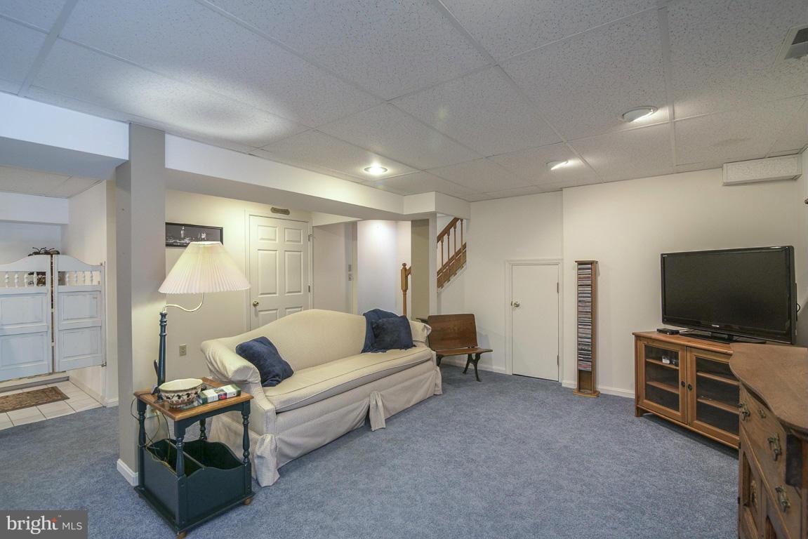 1730 Gablehammer Road Westminster, MD 21157 - Photo 21 of 30 Family Room