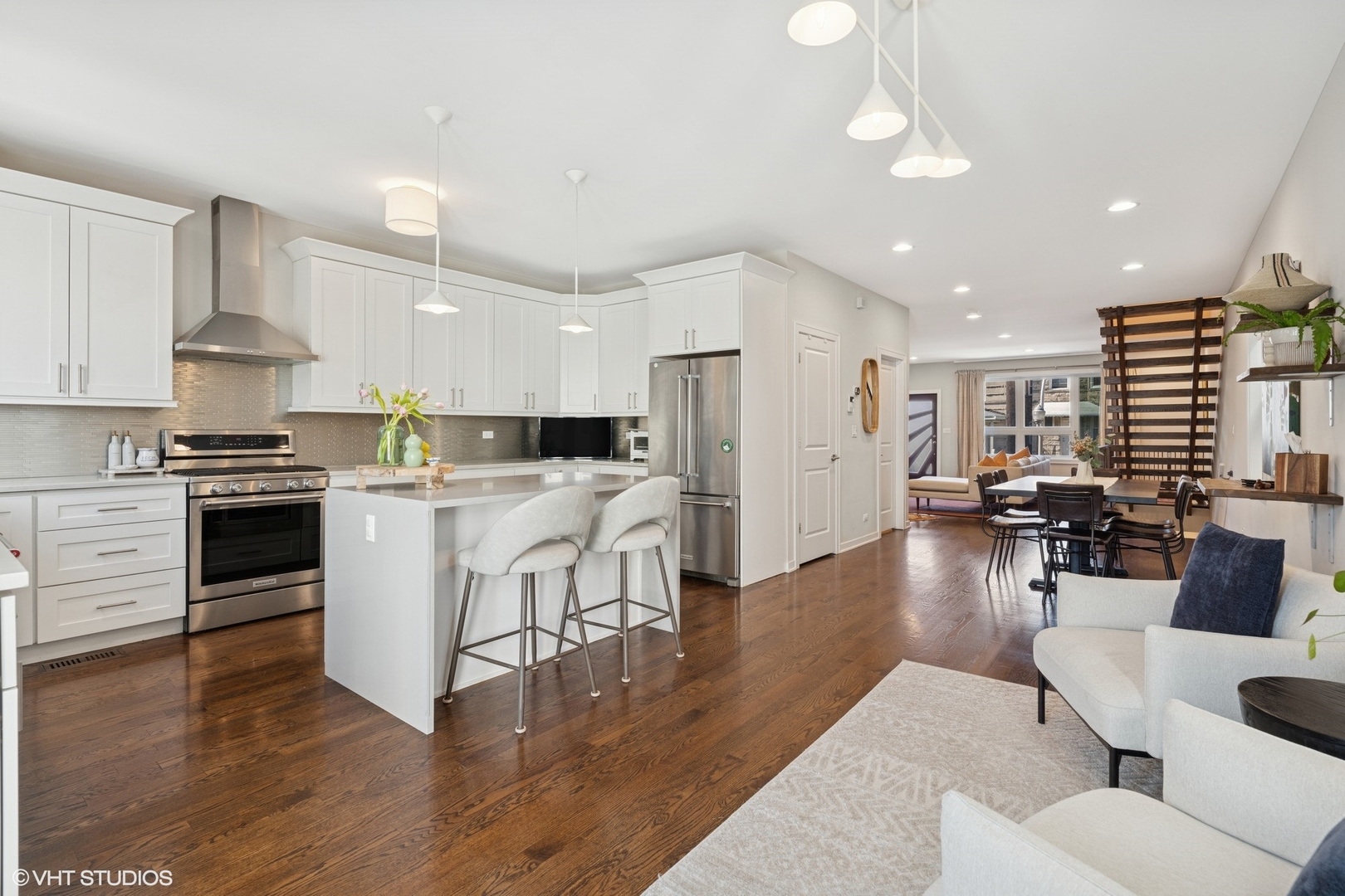 3331 West Crystal Street Chicago, IL 60651 - Photo 5 of 27