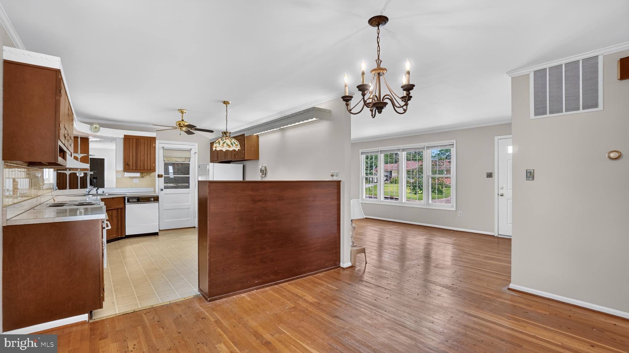 3131 Castleleigh Road Silver Spring, MD 20904 - Photo 10 of 34 Gallery Image 10