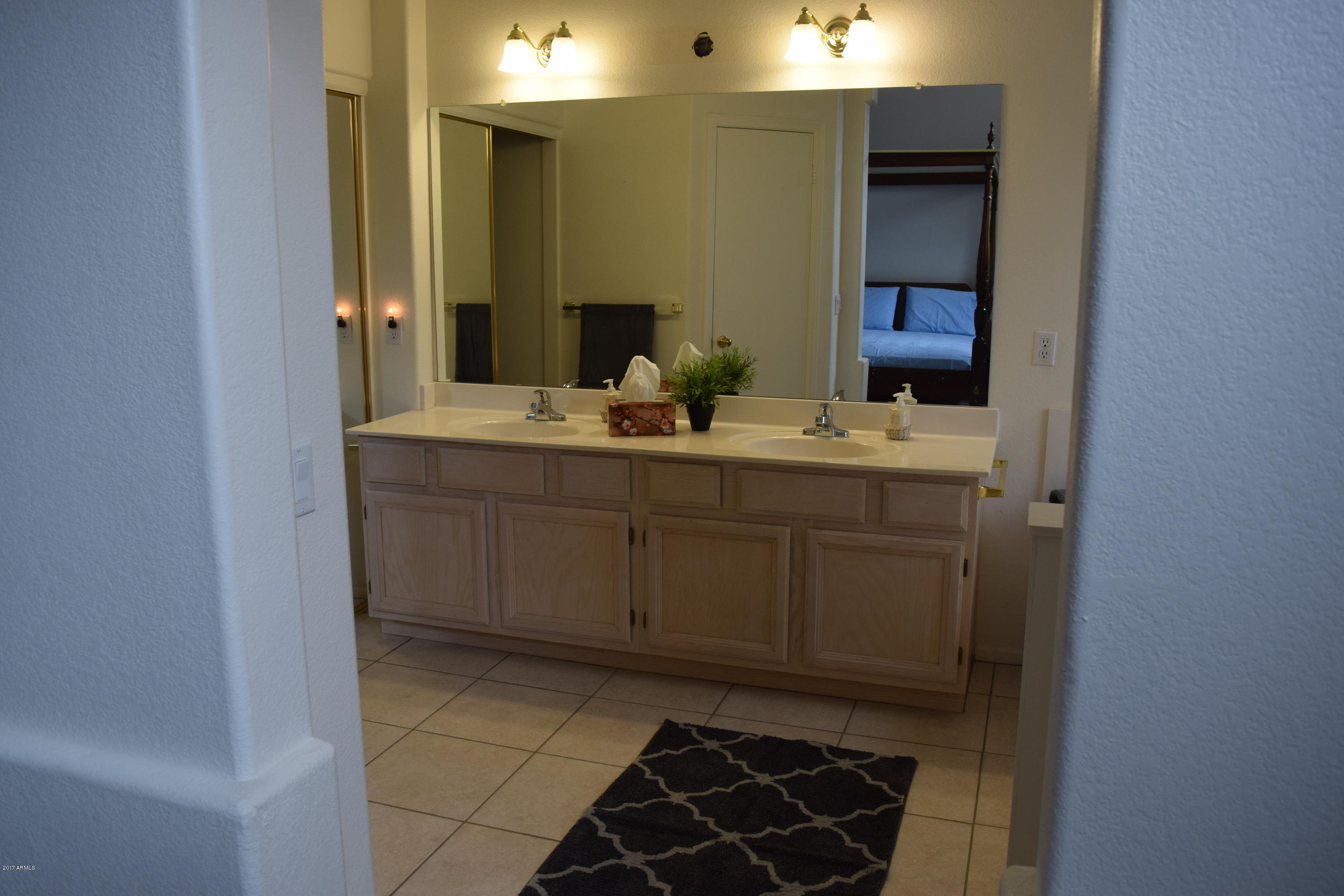 2125 East Escuda Road Phoenix, AZ 85024 - Photo 9 of 20 DSC_0052