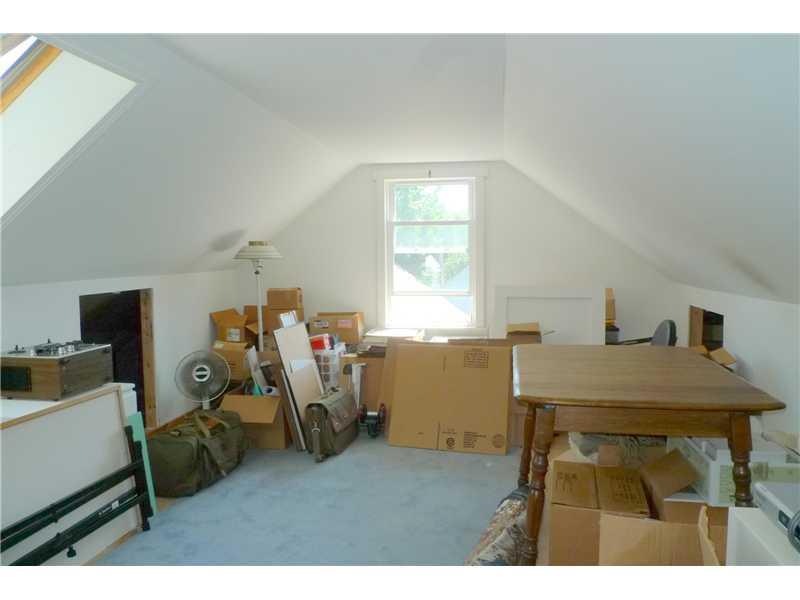 95 Berkshire Road, Unit 2B Portland, ME 04103 - Photo 10 of 13 Other. 3rd Floor Room
