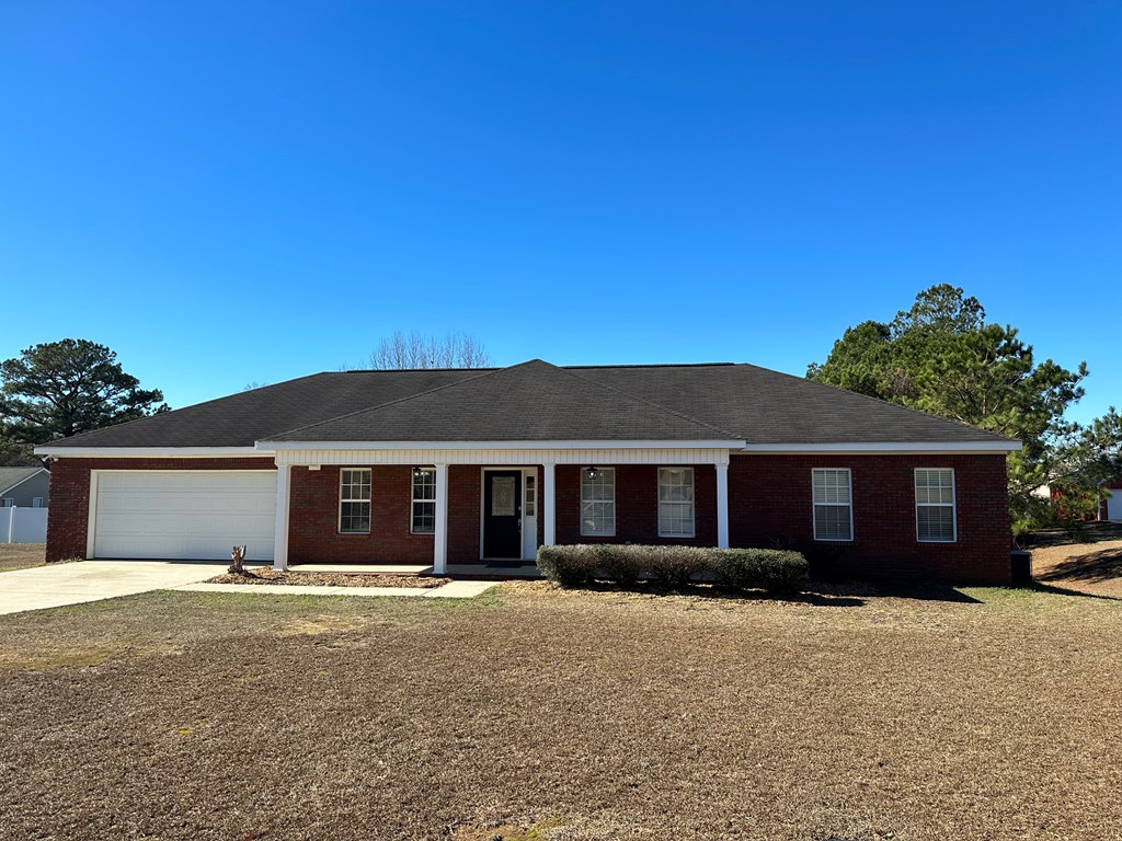 75 Biscayne Lane Dothan, AL 36303 - Photo 2 of 71 Front View