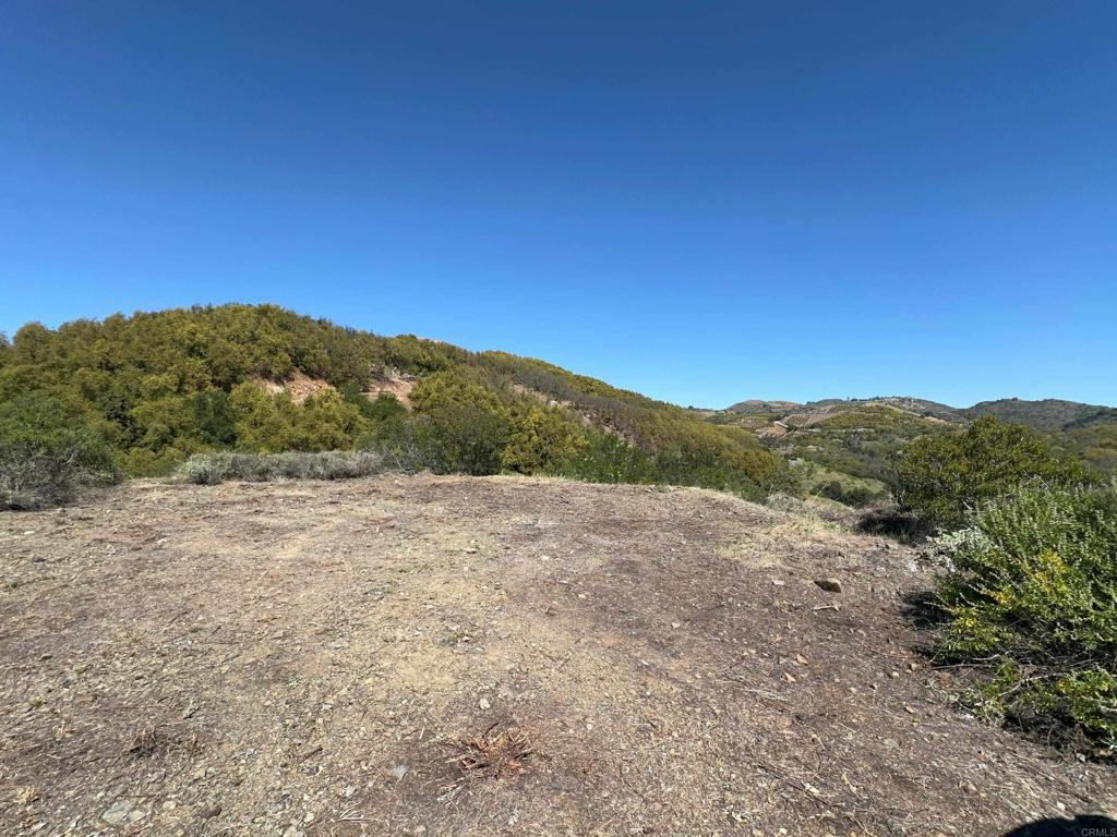11 Calle Cresta Road Temecula, CA 92590 - Photo 10 of 16 a view of a mountain