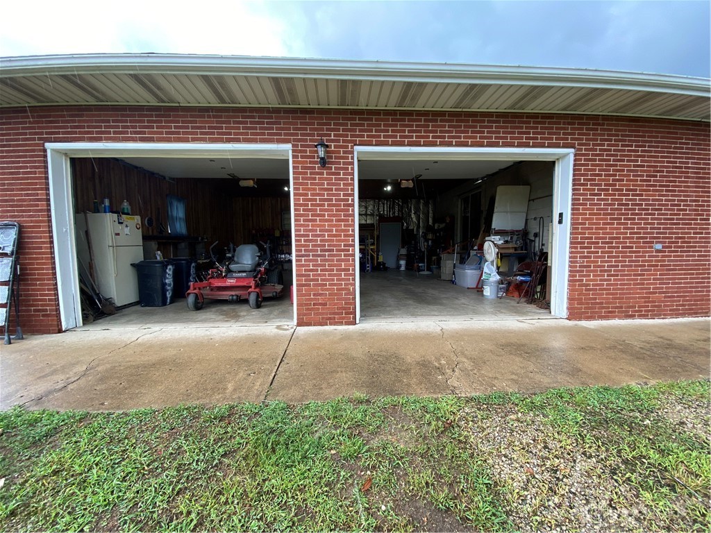 8501 Tarbutton Road South Vienna, OH 45369 - Photo 47 of 59 Gallery Image 47