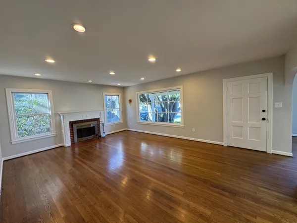 $5,495 | 1128 Clark Way, San Jose, CA 95125