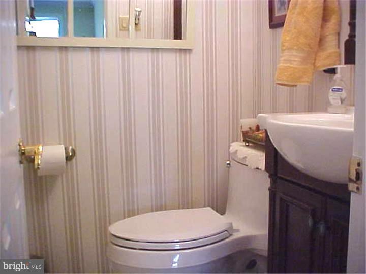 102 Morgan Road Aston, PA 19014 - Photo 8 of 25 Gallery Image 8