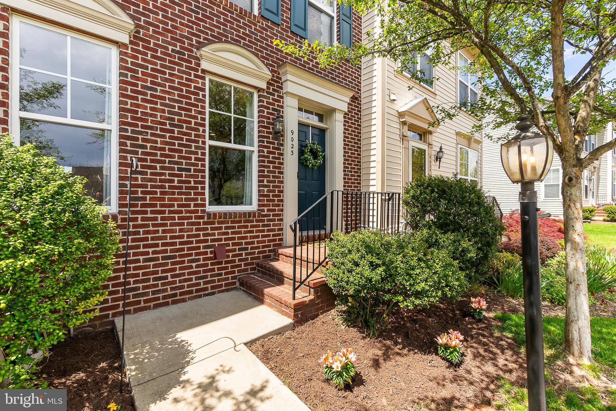 9023 Ribbon Falls Loop Bristow, VA 20136 - Photo 34 of 42 Front