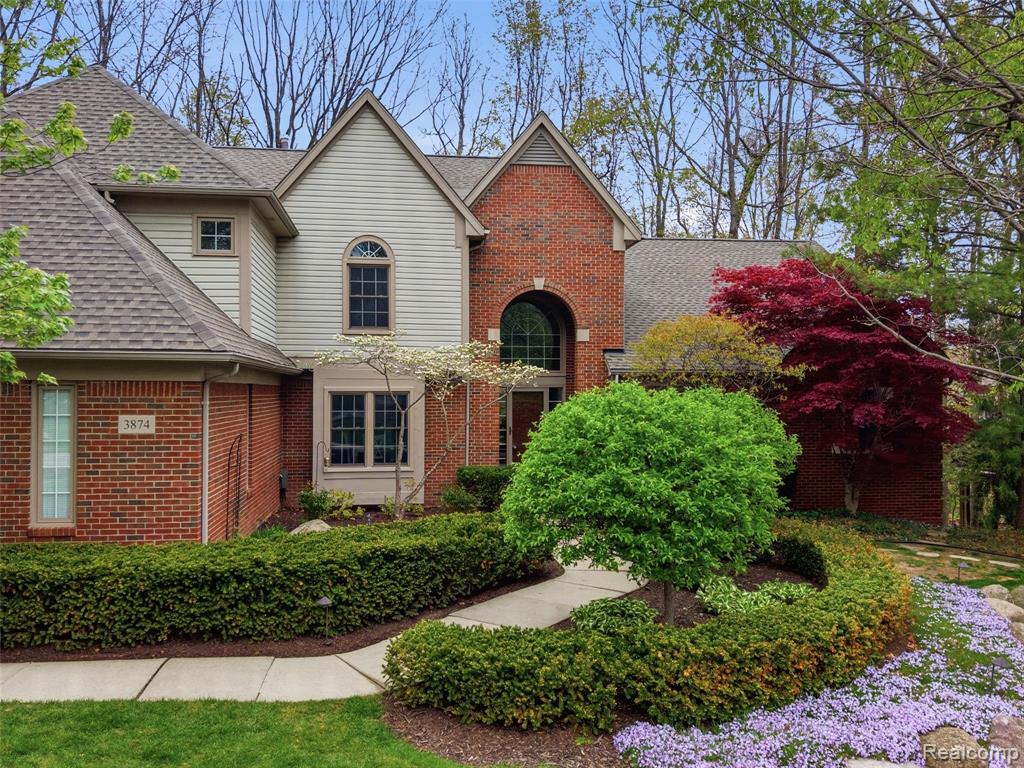 3874 Kaeleaf Road Lake Orion, MI 48360 - Photo 3 of 57 Gallery Image 3