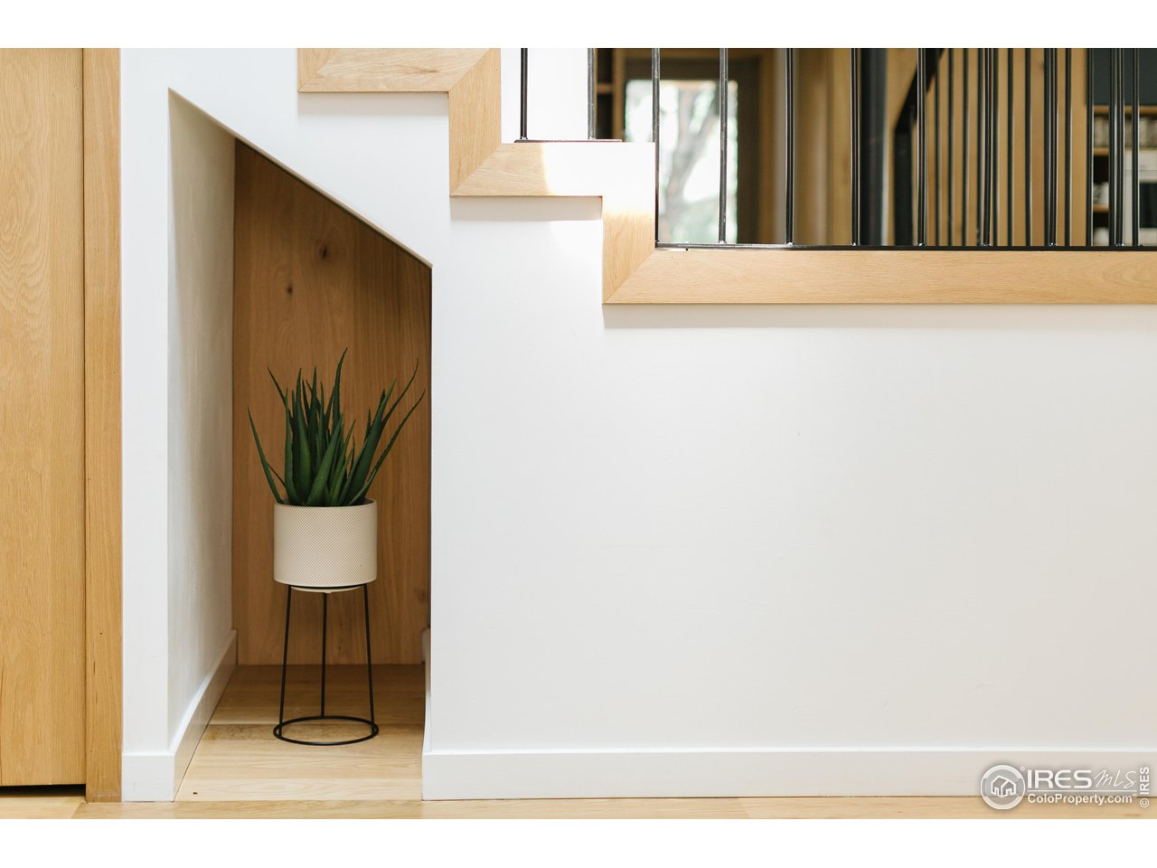 2600 West Prospect Road Fort Collins, CO 80526 - Photo 8 of 40 a view of a living room