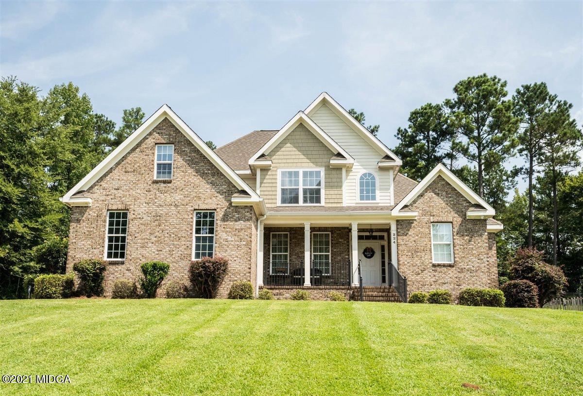224 Carsons Walk Macon, GA 31206 - Photo 3 of 41 a front view of a house with a yard