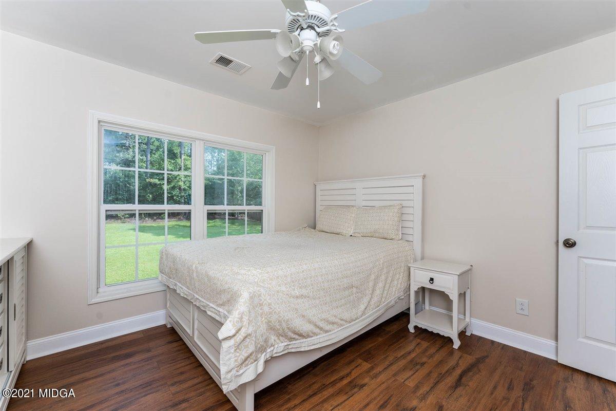 224 Carsons Walk Macon, GA 31206 - Photo 23 of 41 a bed room with a bed and a window