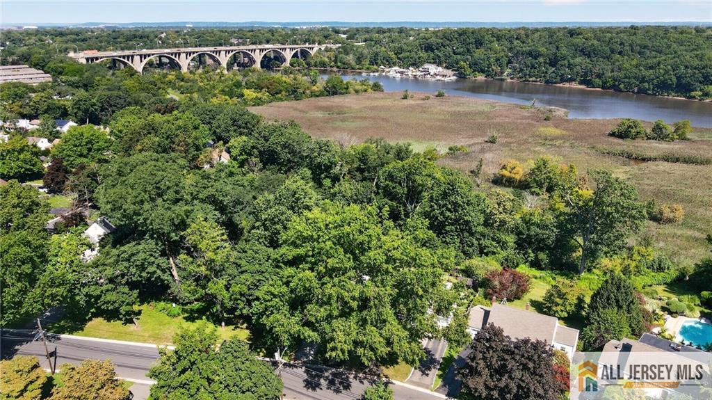 112 Tunison Road New Brunswick, NJ 08901 - Photo 21 of 55 Gallery Image 21