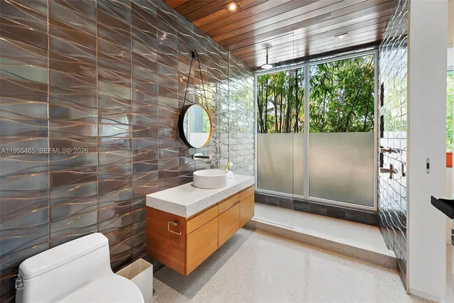 $80,000 | Di Lido Island, Miami Beach, FL 33139