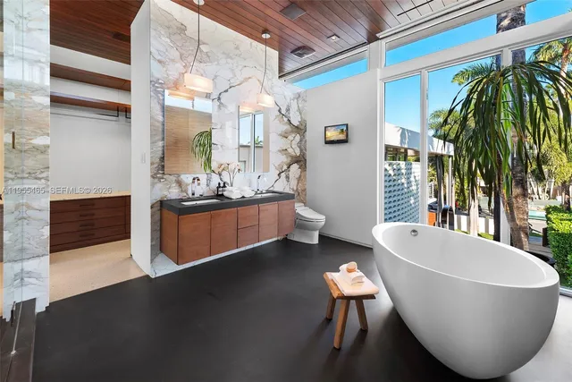 $80,000 | Di Lido Island, Miami Beach, FL 33139