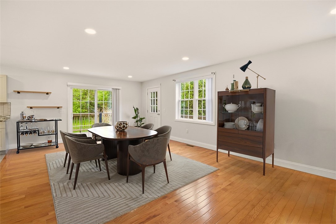 5 Village Road Warren, RI 02885 - Photo 5 of 26 Virtual Staging