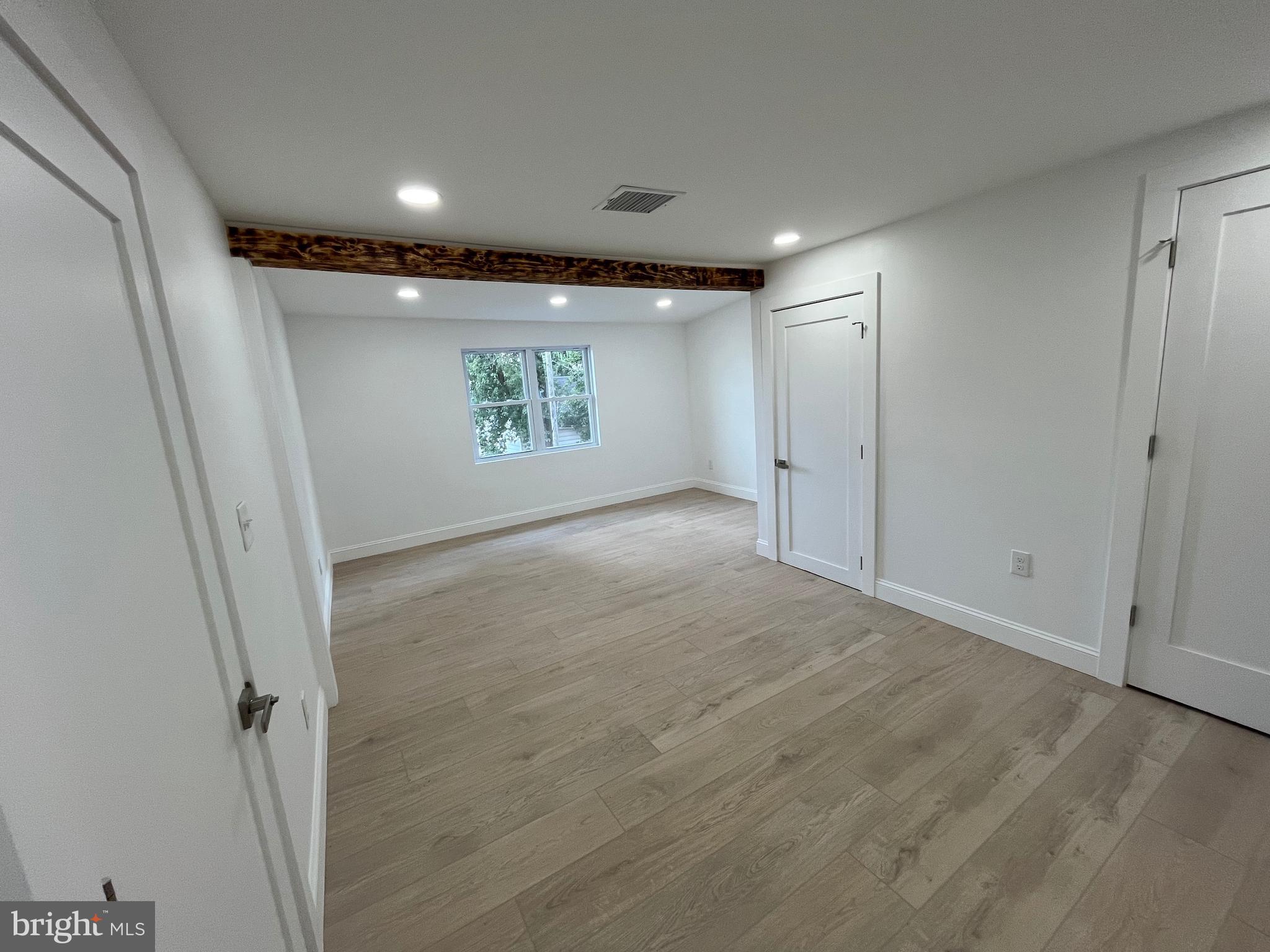 924 Bethlehem Pike Colmar, PA 18915 - Photo 24 of 34 Upstairs Main Bedroom